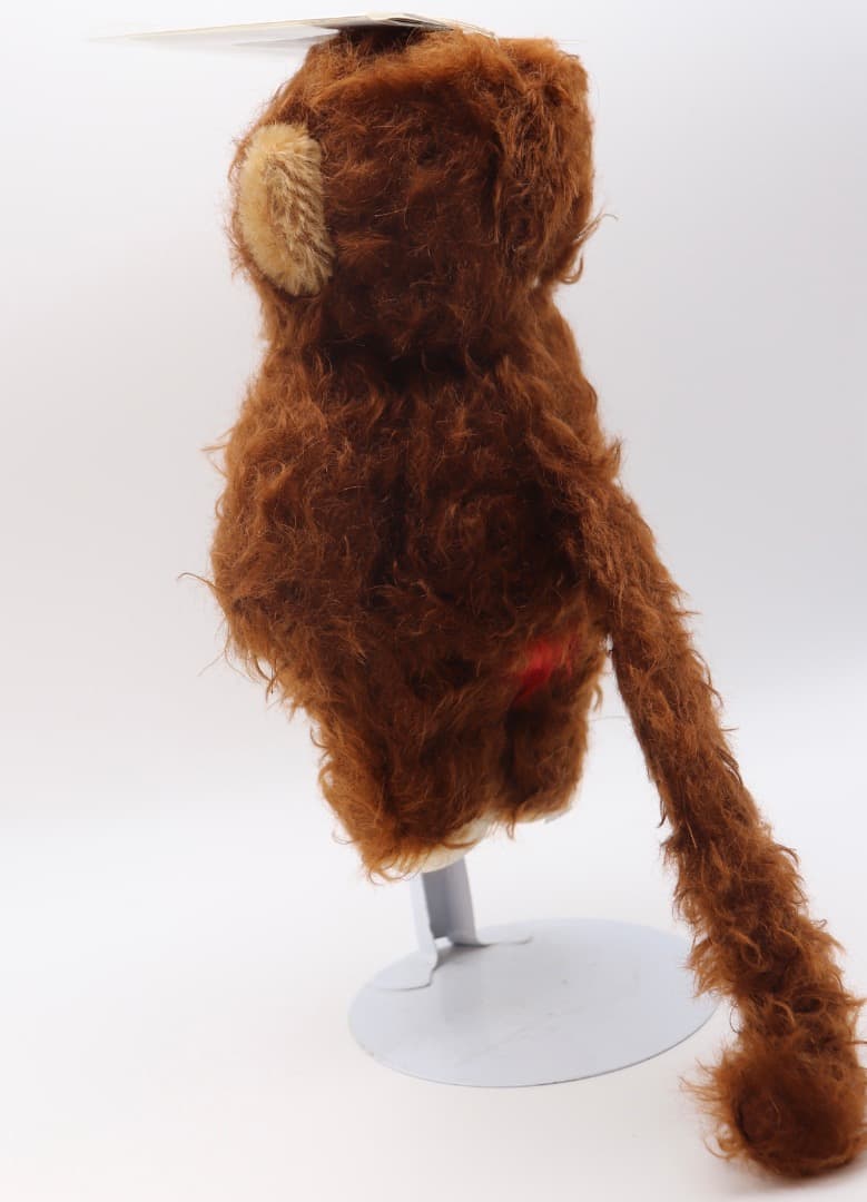 チーキー・モンキー Merrythought 24cm 赤いお尻と長いしっぽ