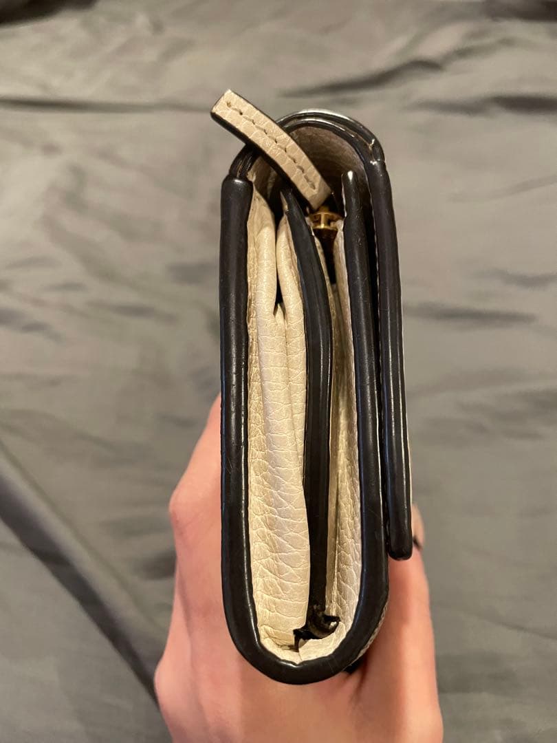 ※即購入OK※【正規品】 GUCCI 二つ折り財布　GGマーモント ホワイト