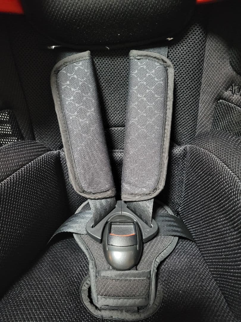 ✨美品✨ アップリカ エアグルーブプラス ストリングブラック