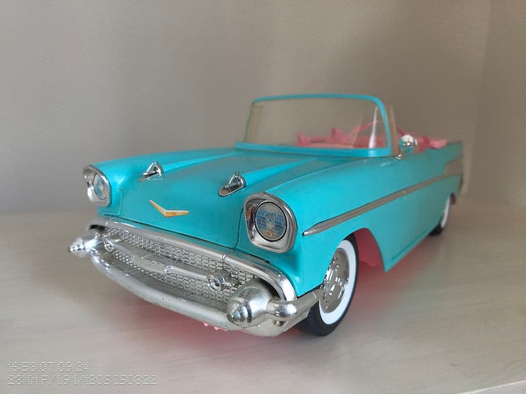 マテル　バービー　ベルエア　箱付き　ブルー色