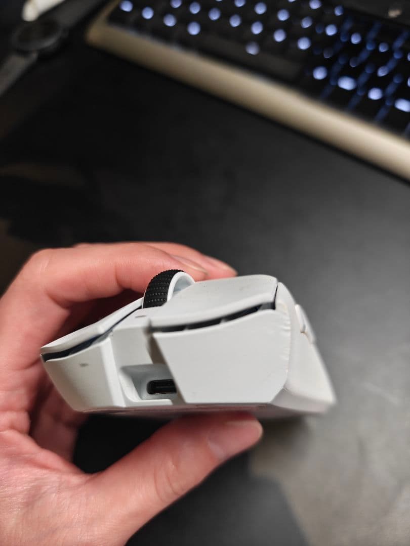 Razer Deathadder V3 pro + 8kHzドングル