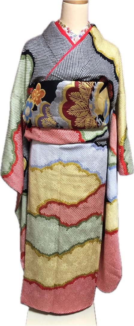 総絞り　正絹　振袖