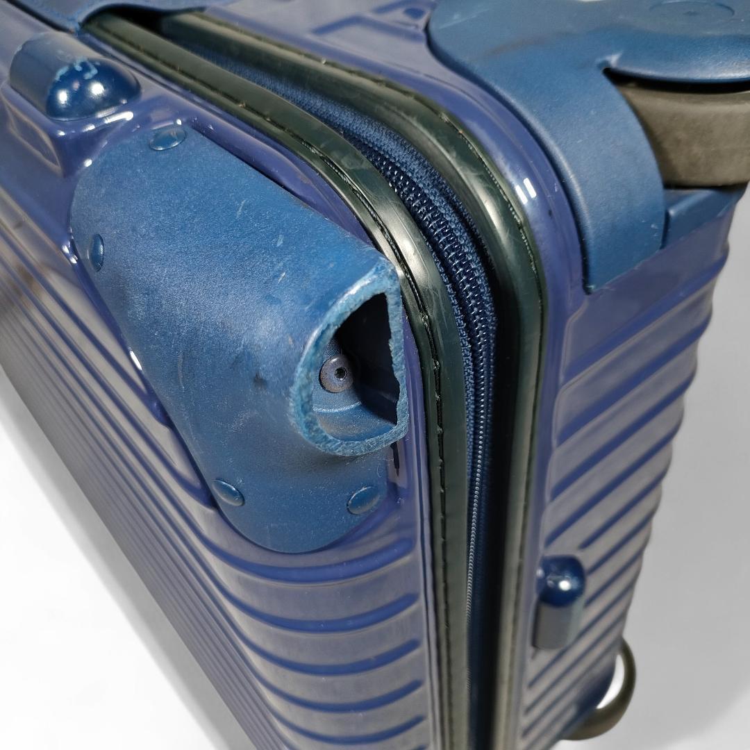 RIMOWA　Salsa ネイビー　スーツケース　キャリーケース　2輪