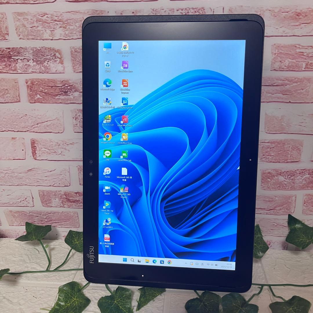 ★タブレット美品 SSD128GB メモリ8G★TypeC ノートパソコン141