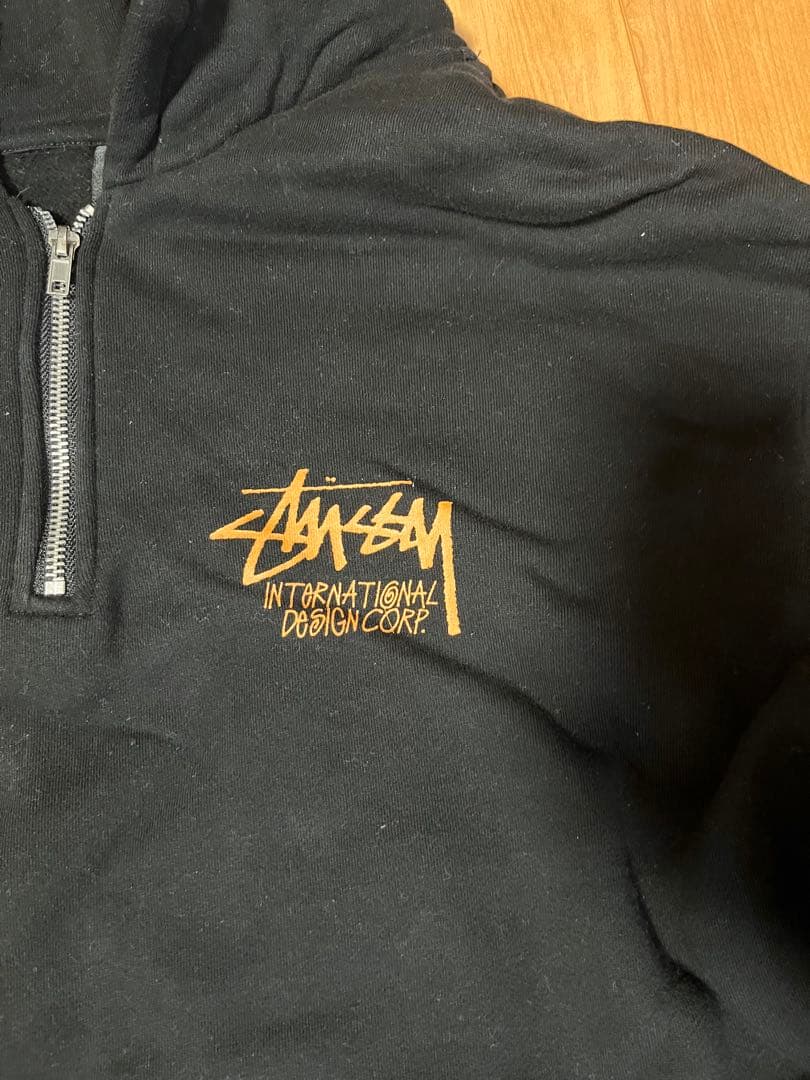 Stussy ハーフジップパーカー