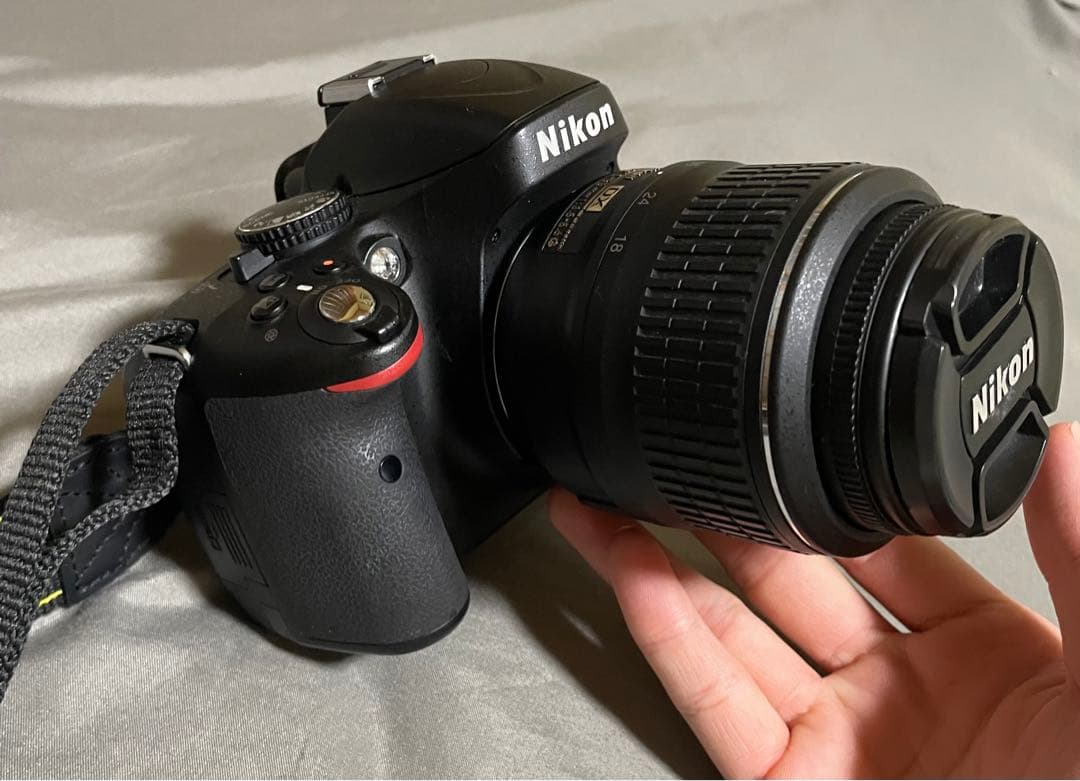 Nikon D5100 デジタル一眼レフカメラ