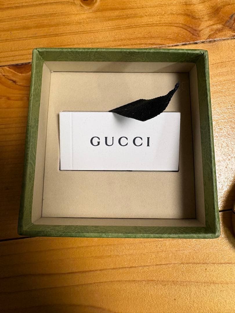 GUCCI シルバー ロゴリング17号