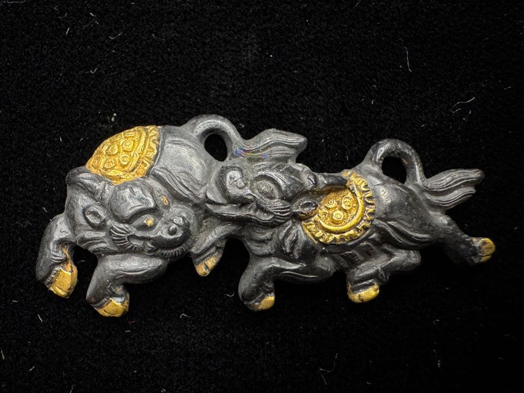 麒麟図 目貫 赤銅 無銘 日本刀 刀装具 骨董 古美術 江戸期