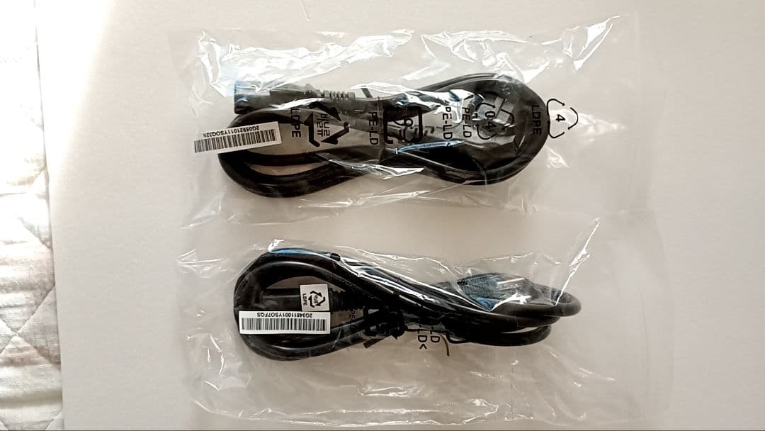 Wacom 液タブ Cintiq 22 （Pro Pen 2付)箱付き