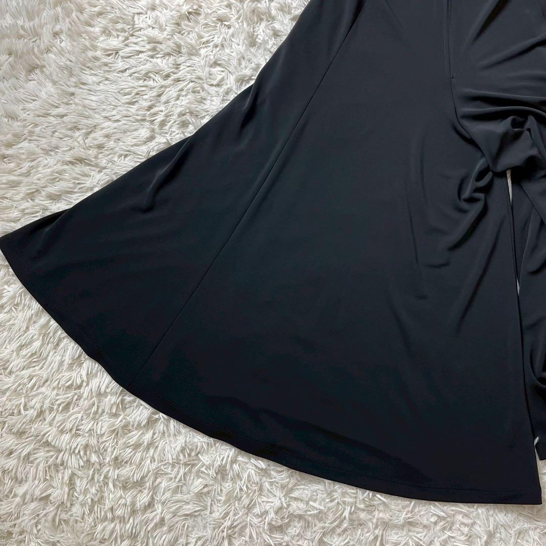 未使用級　フォクシーニューヨーク　クロップドワイドパンツ　ストレッチ　42