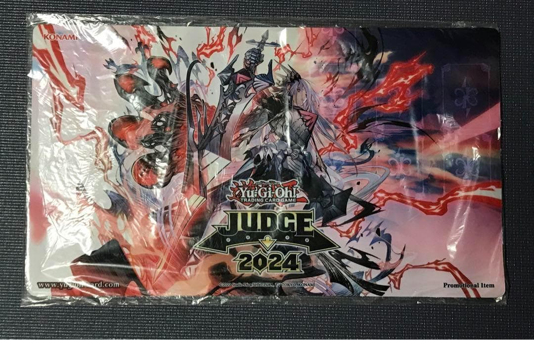 遊戯王 デスピアン・ルルワリリス　赫聖の妖騎士 プレイマット 未開封