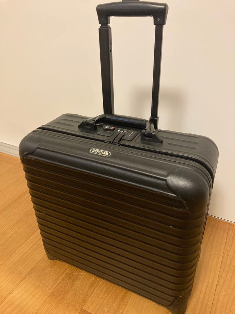 RIMOWAリモワ サルサ機内持込み23Lマットブラック2輪TSAロック