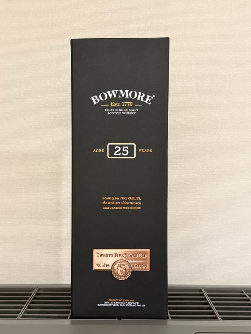 ボウモア 25年 シングルモルト 700ml 43％ 箱あり完売品 週末お値下げ