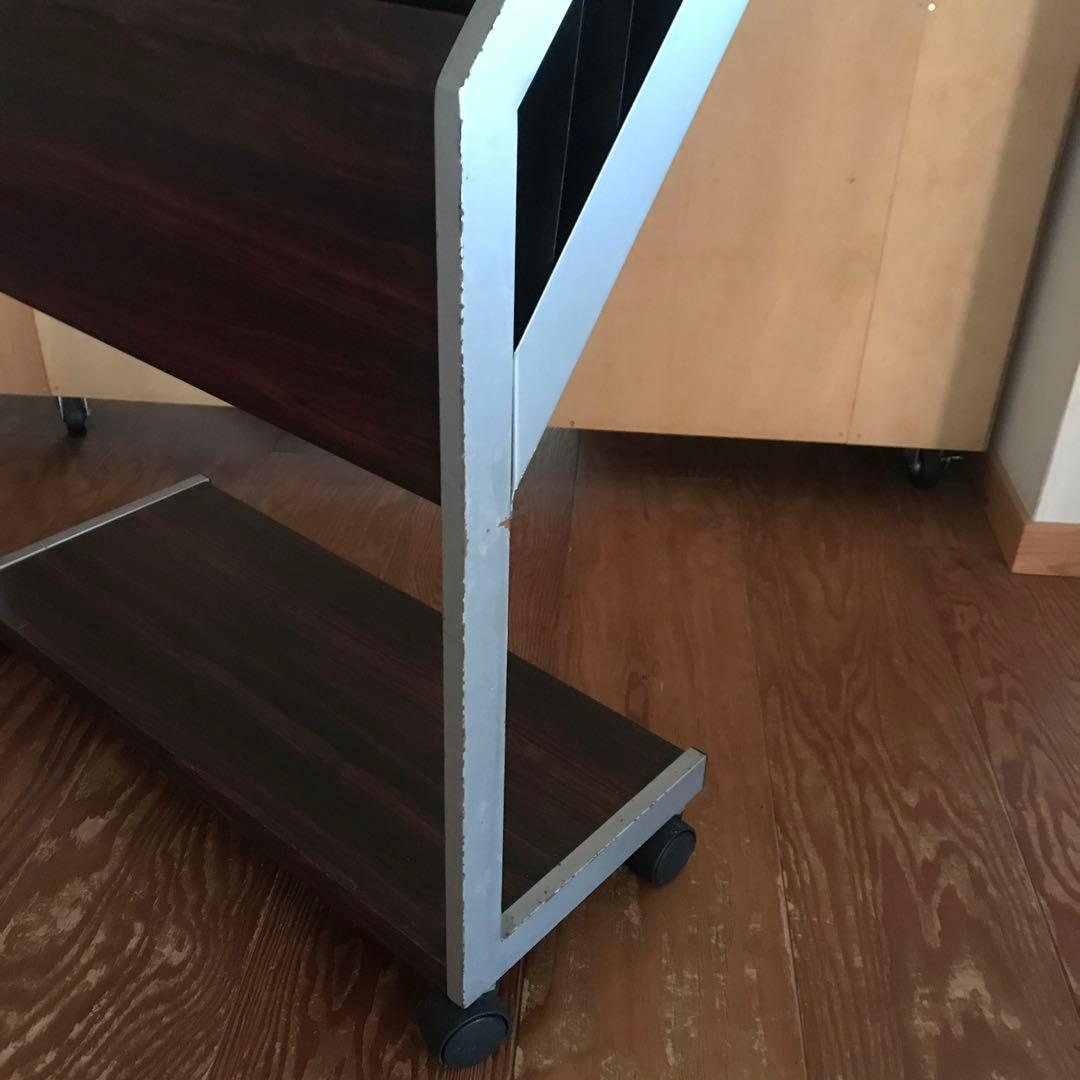 UCHIDA マガジンラックキャスター付 レトロモダン d&department