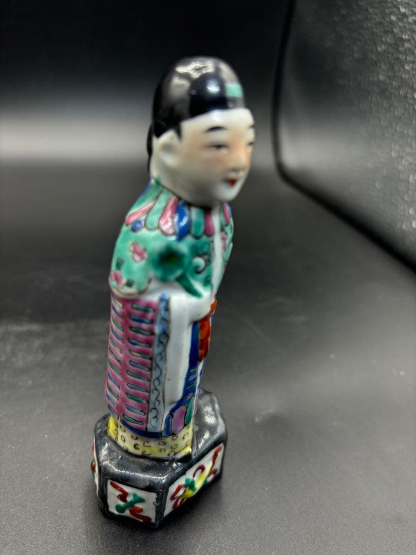 中国美術 古玩 色絵陶人形 陶器人形 高さ約13cm 置物 オブジェ 古董品