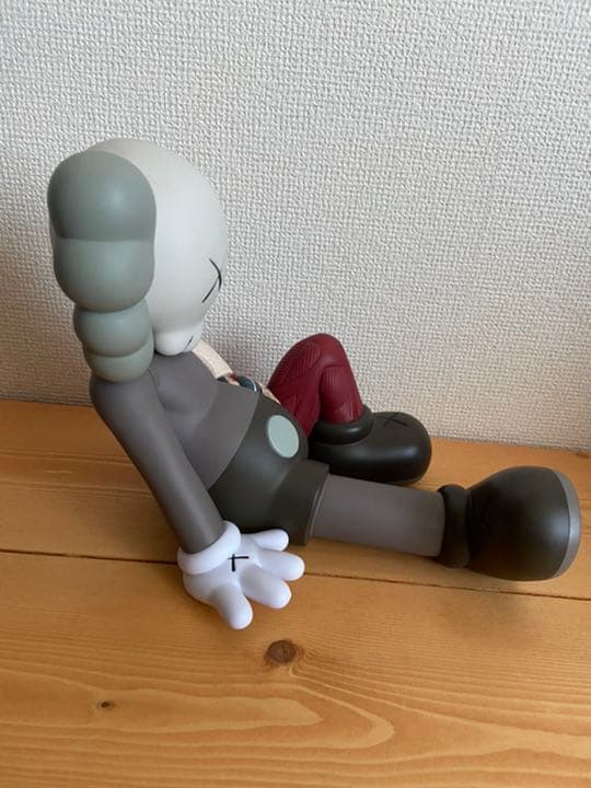 正規品　カウズ OriginalFake フィギュア 人体模型 ブラウンKAWS