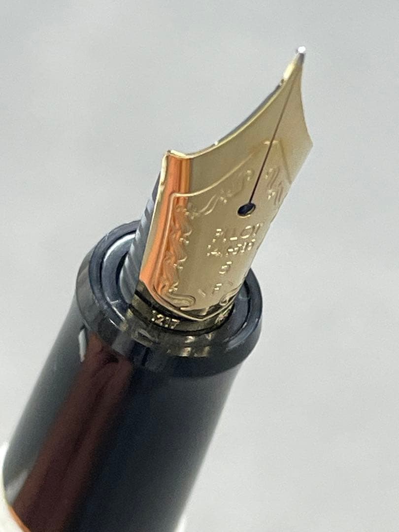 【未使用】PILOT CUSTOM74 ホワイト 万年筆　字幅F 限定品