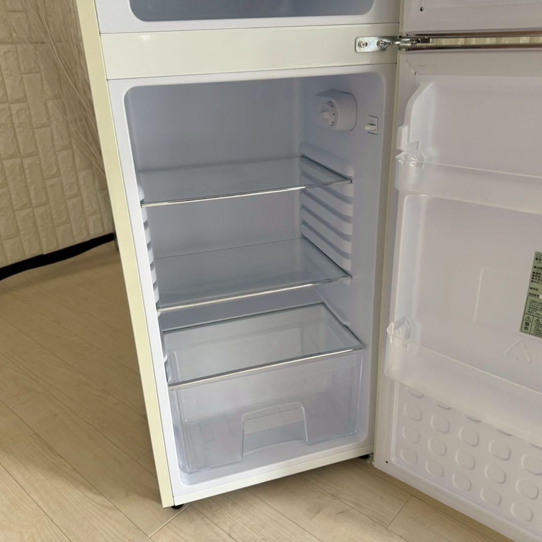 都内23区配送無料✨冷蔵庫　アイリスオーヤマ レトロ　PRR-122D-W