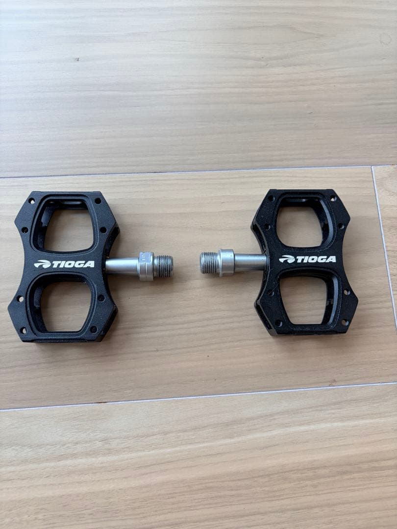 希少 タイレル Tyrell SZ フロントエアサス スポーツミニベロ 引取のみ