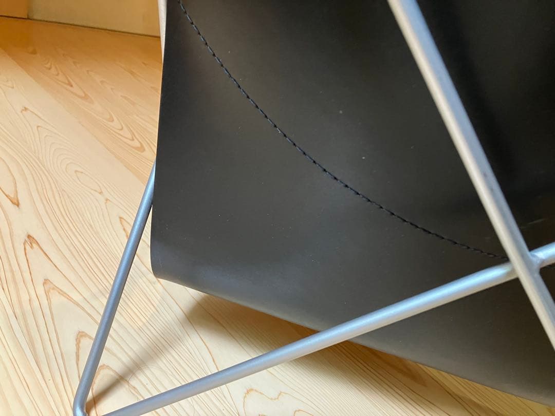 カリモク　karimoku マガジンラック　本革　レザー　BKF バタフライ