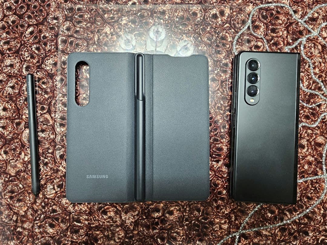 Samsung Galaxy Z Fold 3 本体 Sペン付き　512GB