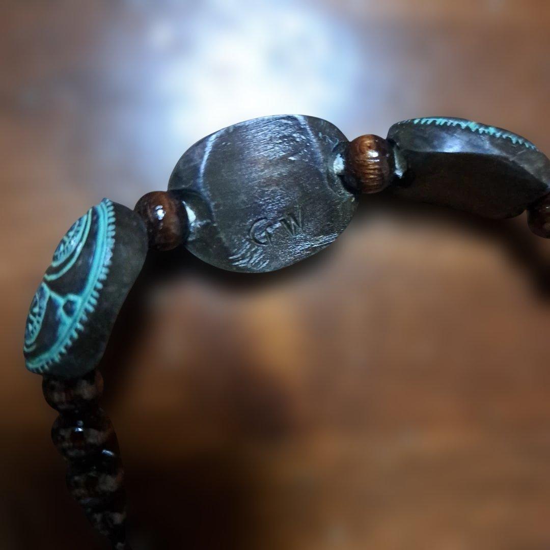 アイヌ木製彫刻模様ネックレス・バレッタ・ブレスレット６点セット