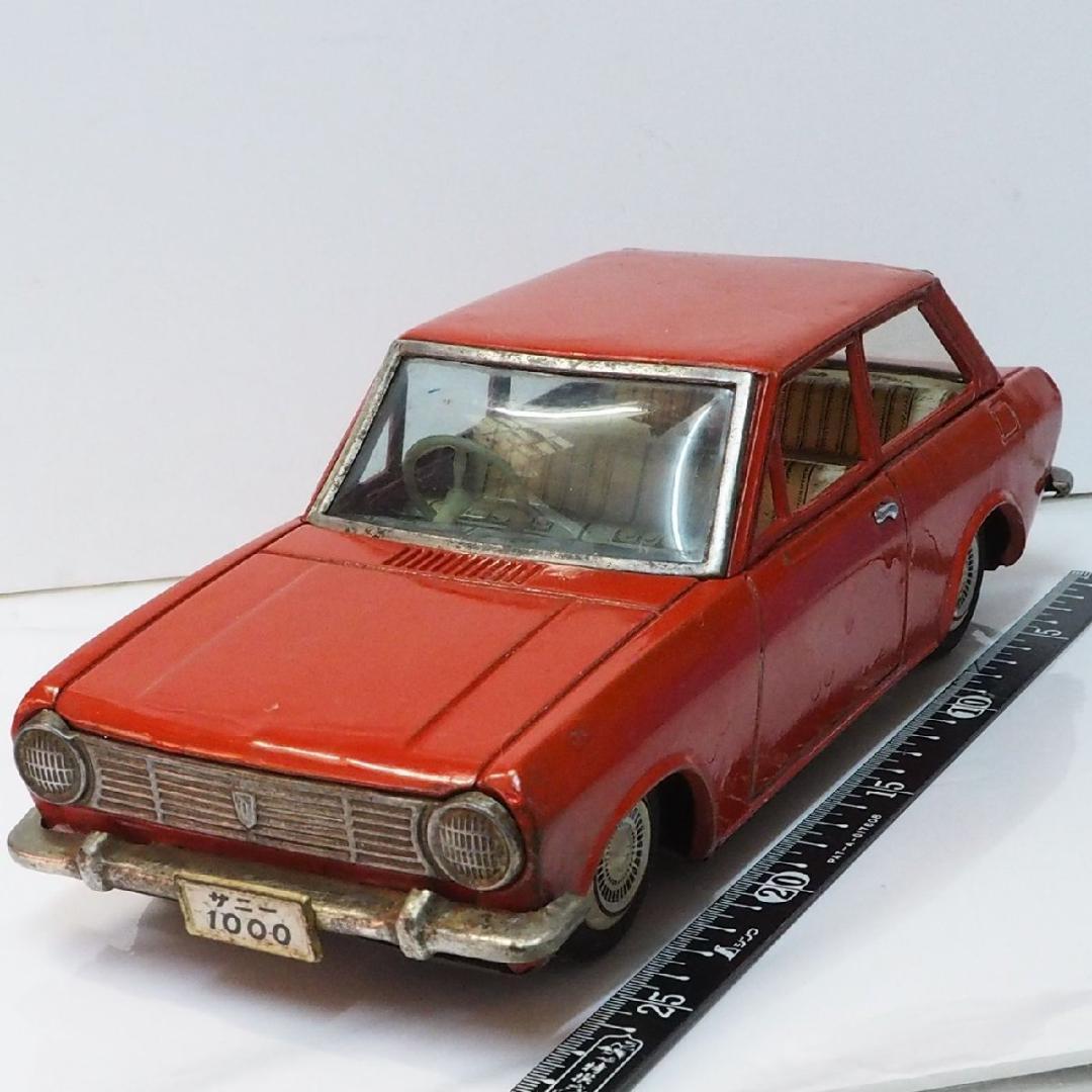 増田屋【ダットサン サニー 1000 リペイント橙】当時物ブリキ製ミニカー 箱無