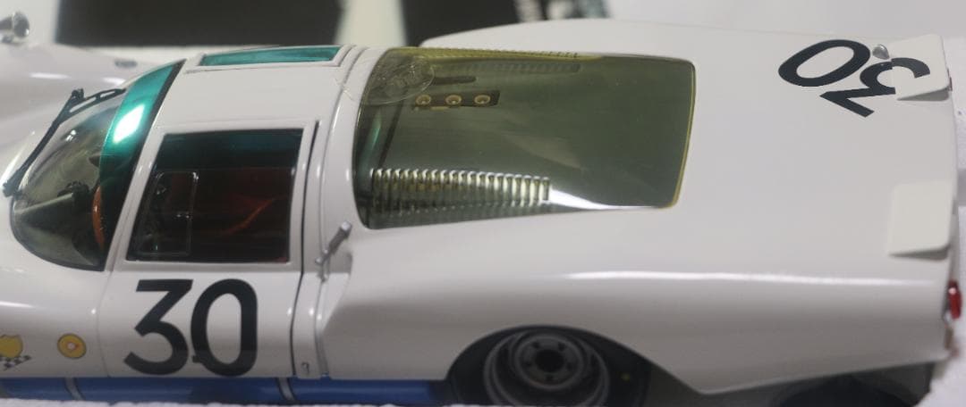 希少ミニチャンプス　ポルシェ９０６ロングボディー　１９６６ル・マン仕様　１／１８