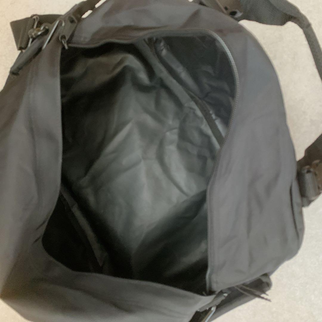 美品✨　L.L.Bean ブラック ダッフルバッグ　人気サイズS