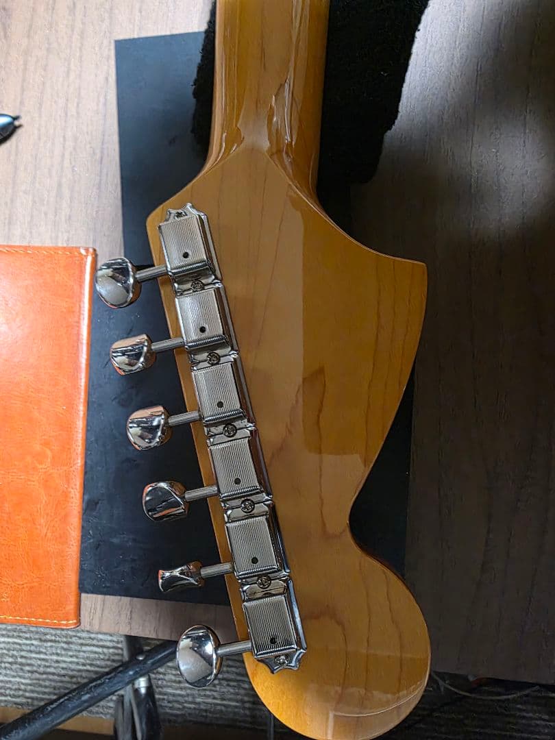 ギター Fender Japan Mustang