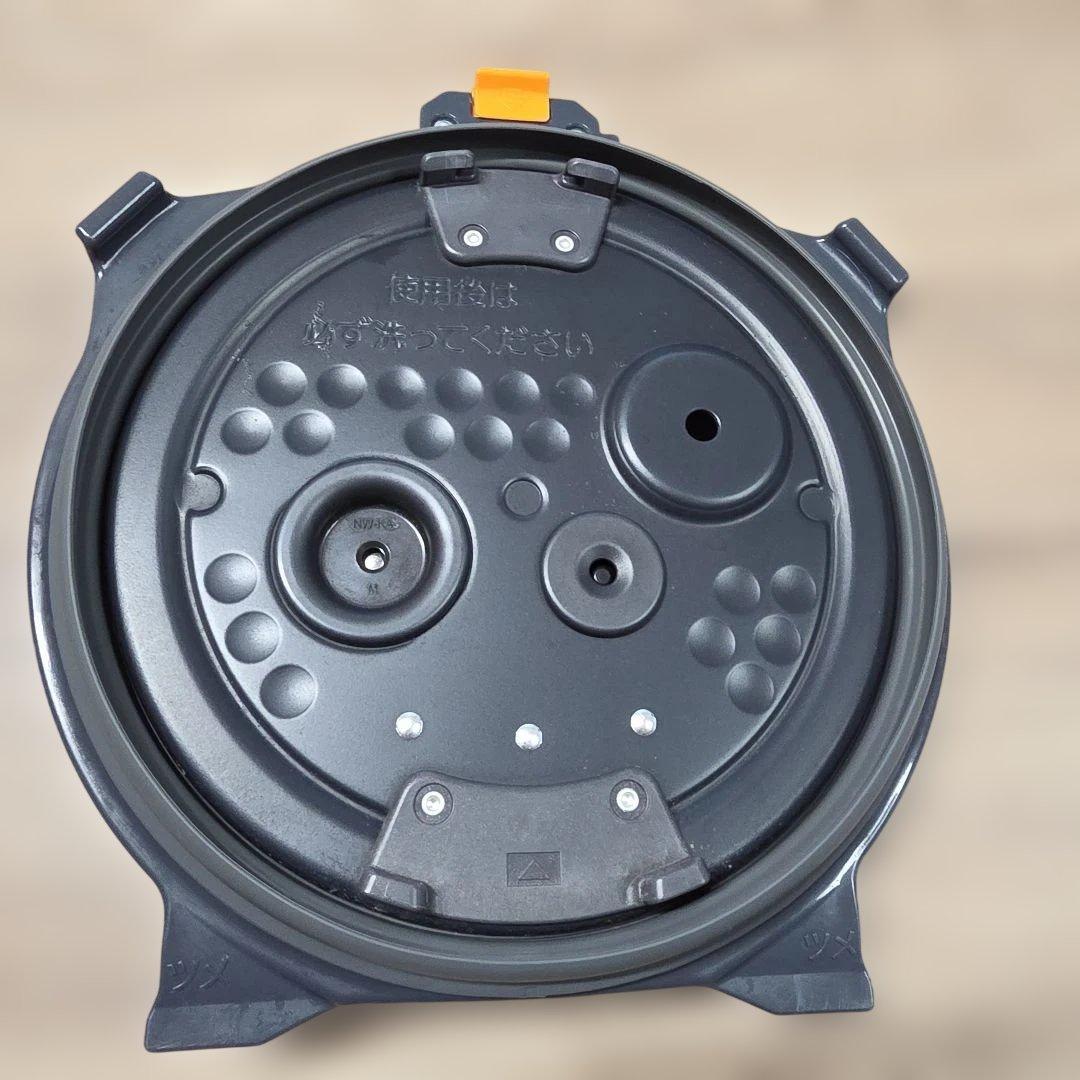 Zojirushi 炊飯器 NW-KB10