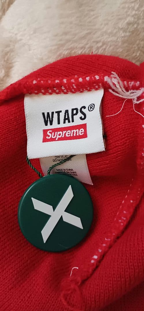 SUPREME× WTAPSダブルネーム