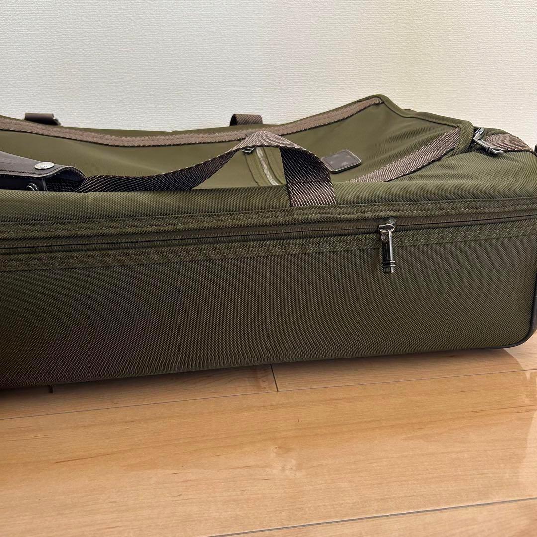 さ*る様 TUMI トゥミ　カーキ スーツケース　キャリーケース　トラベルバッグ