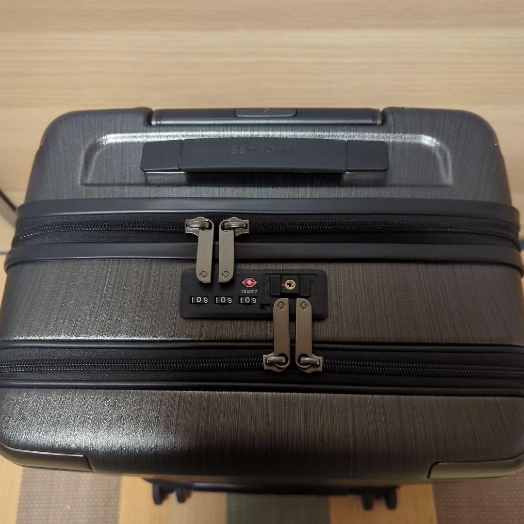 Samsonite機内持ち込みサイズ キャリーケース 33L BLACK