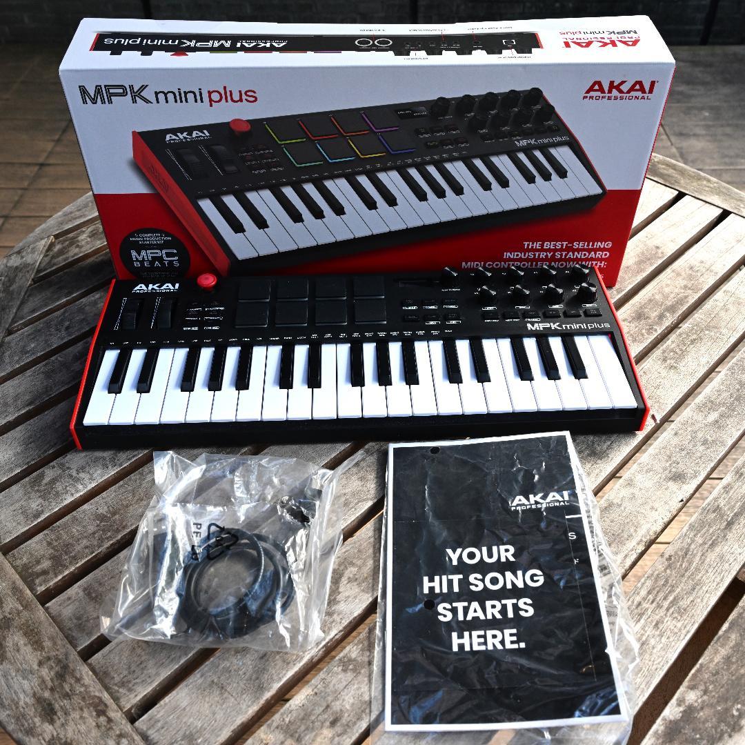 【中古美品】AKAI MPK mini plus USB MIDIキーボード