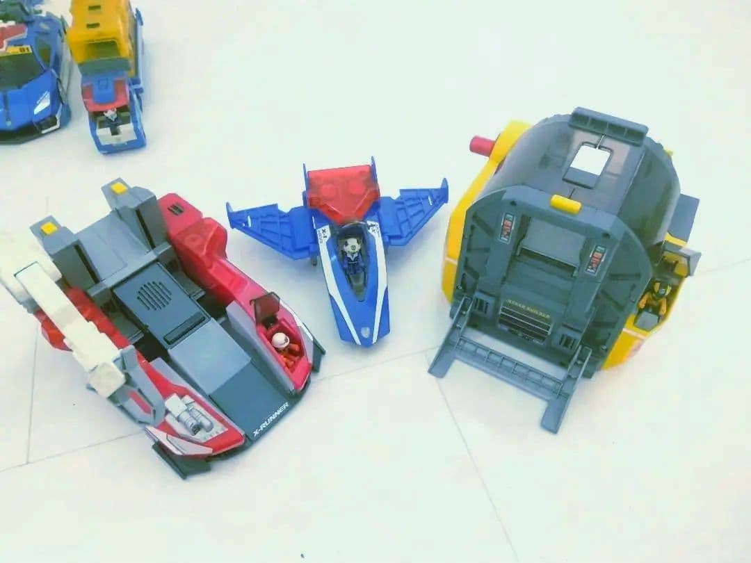 ☆★ハイパーレスキュー・ハイパーブルーポリス・トミカ・隊員・犬★☆ 価格交渉可