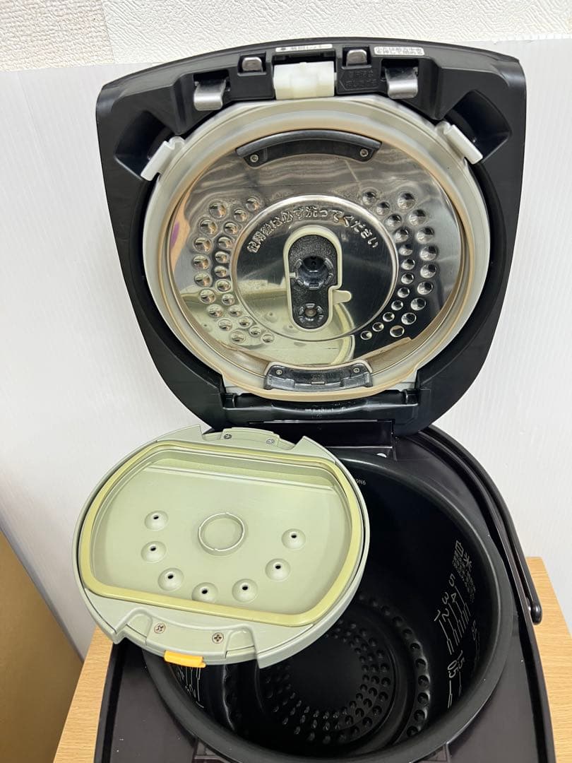 日立 IH炊飯器 RZ-TS103M 5.5合 圧力＆スチーム 2020年製