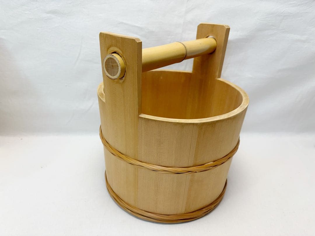 ほぼ未使用 茶道具 水張桶 手桶水指 木地 割蓋付き 水屋道具 茶事 木工芸元箱