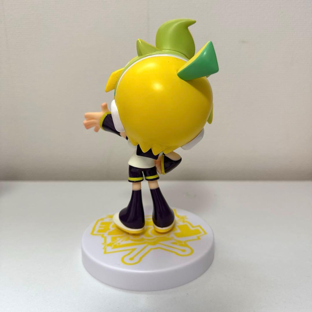 ボーカロイド　TOONIZEフィギュア　4体セット