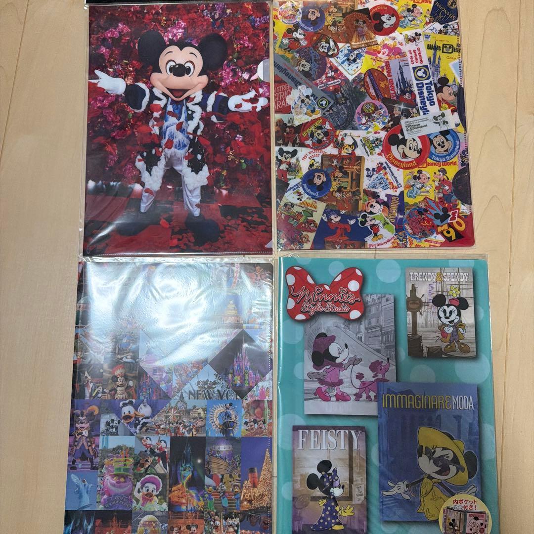 東京ディズニーリゾート　クリアファイル59点まとめ売り