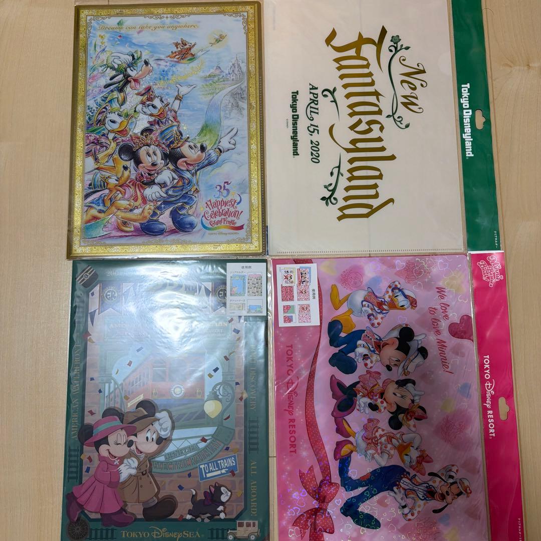 東京ディズニーリゾート　クリアファイル59点まとめ売り