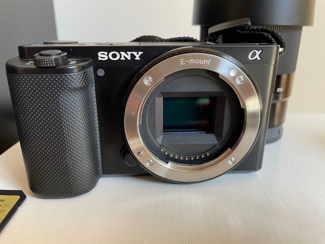 SONY VLOGCAM ZV-E10 ズームレンズキット