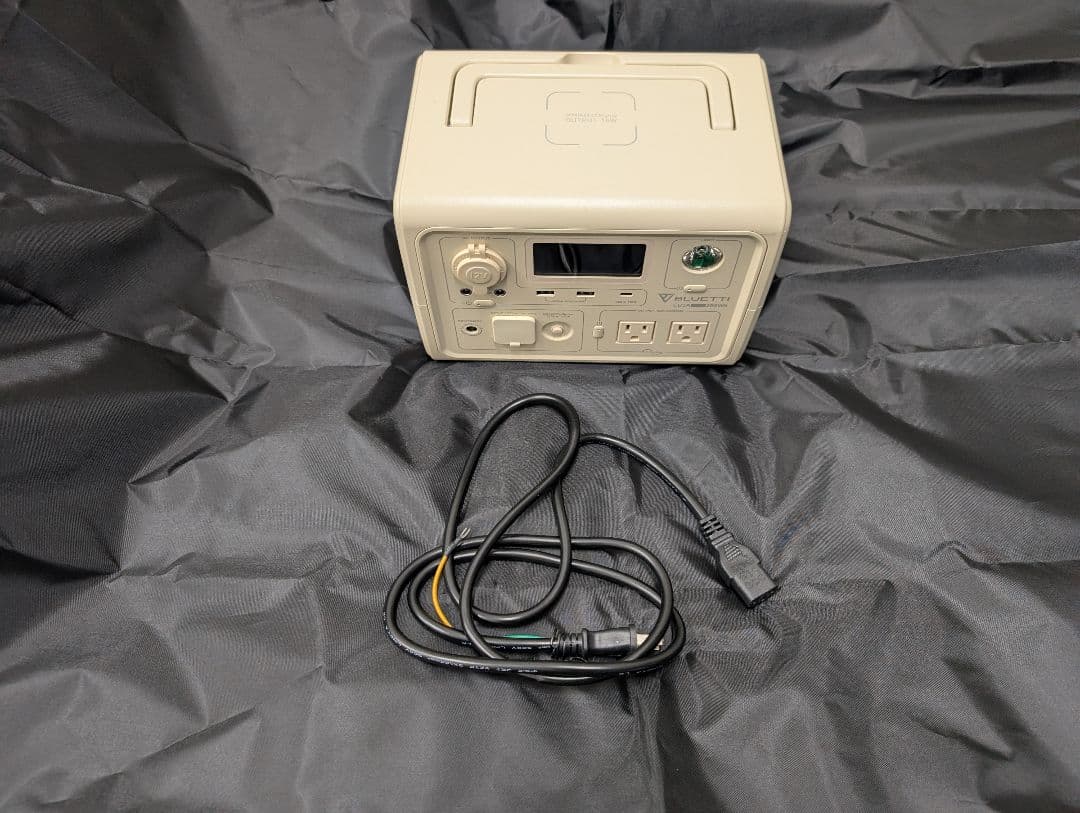 BLUETTI EB3A 小型ポータブル電源（容量268Wh、出力600W）