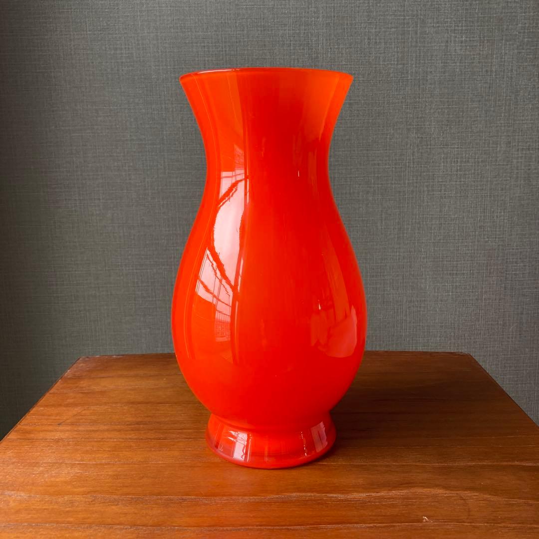 イタリア製　オレンジのガラス花瓶
