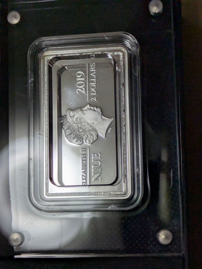 マジックザギャザリング　リリアナ　1オンス純銀