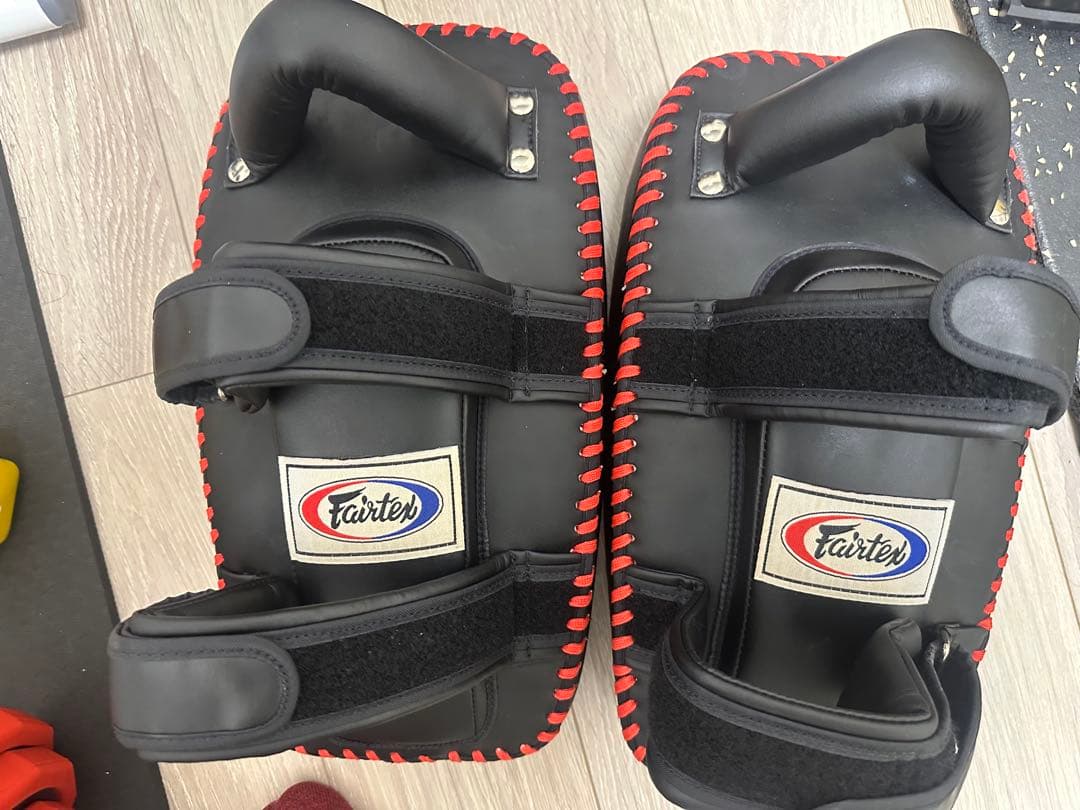 フェアテックス　キックミット