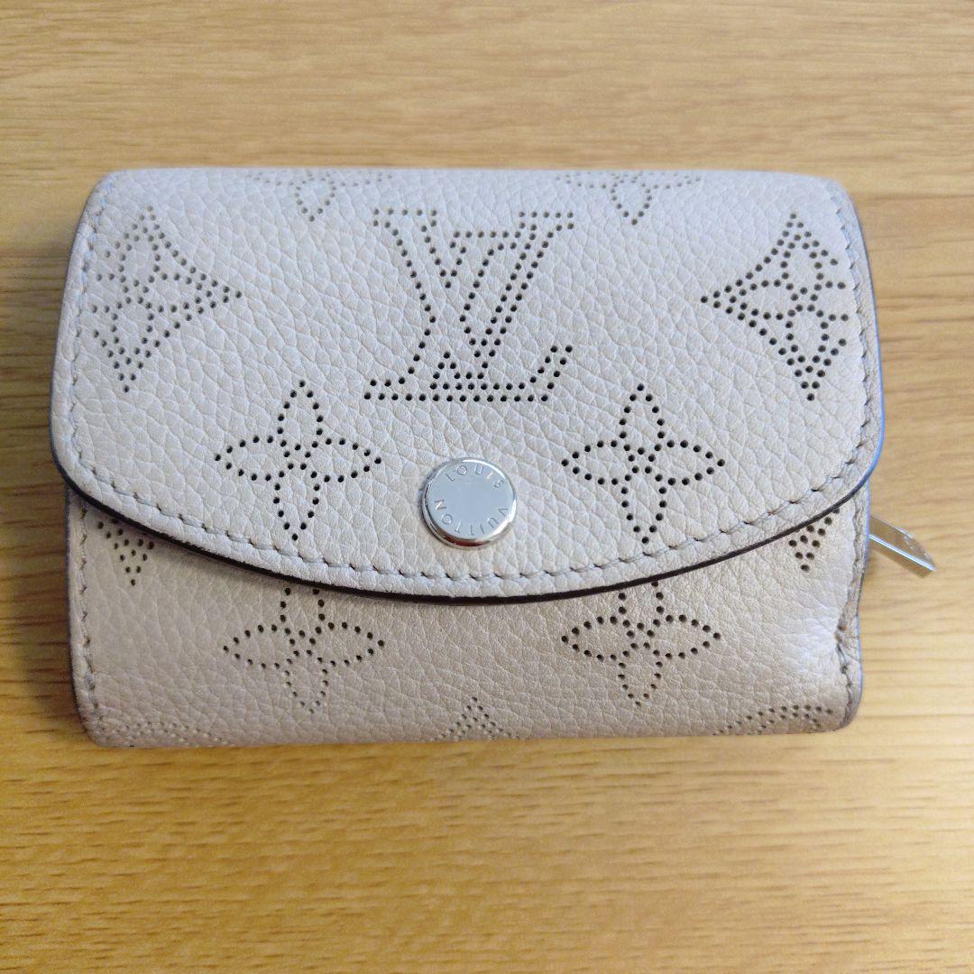 Louis Vuitton マヒナ　三つ折り財布