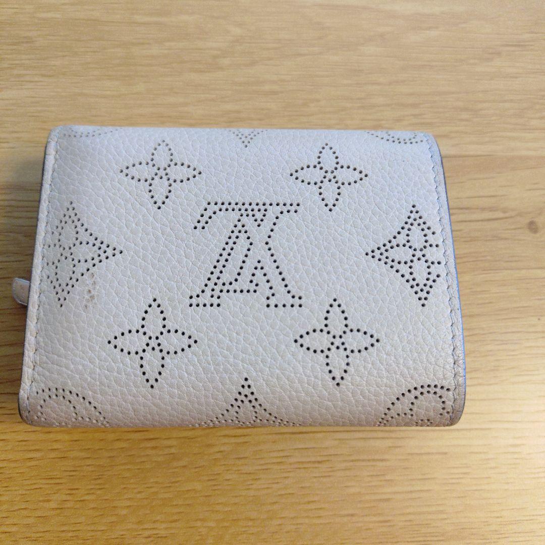 Louis Vuitton マヒナ　三つ折り財布