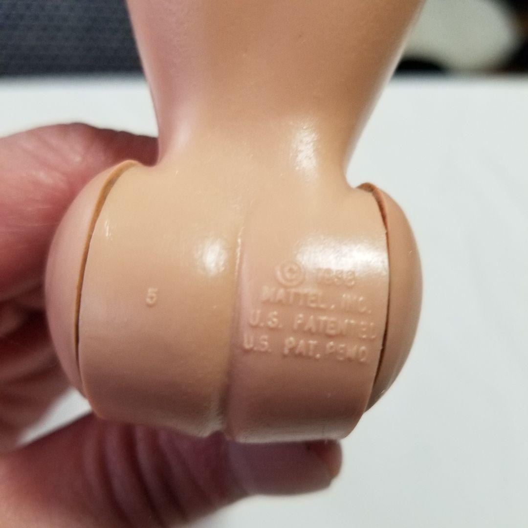 ヴィンテージ　バービー箱付きセットです。