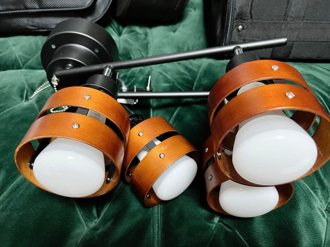 【週末限定】Philips Hue フルカラー LED電球 100W4個セット